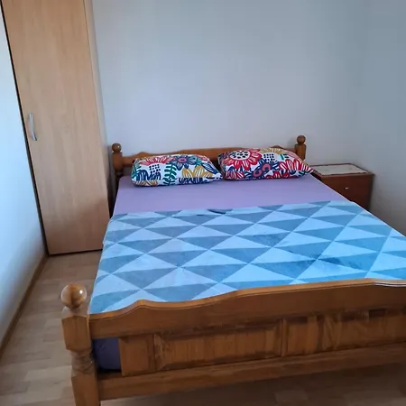 Apartment Tara *